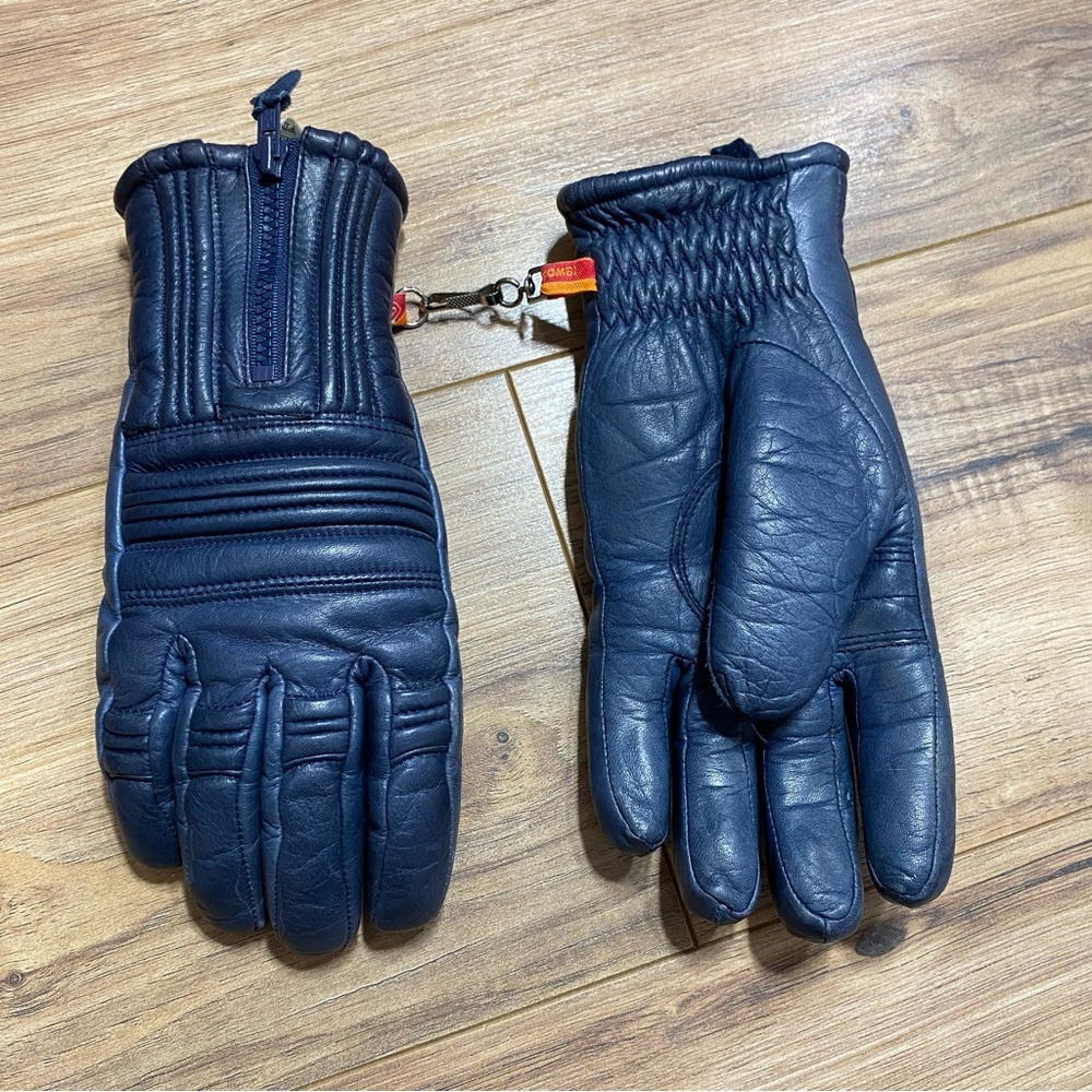 Women’s Vintage 70s/80s Touch of Class Blue CowHide Leather Insulated Gloves